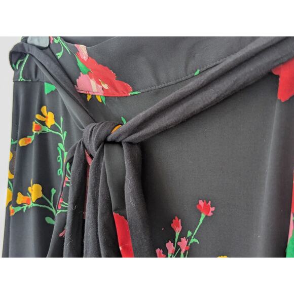 CAbi Drama Floral Wrap Tie Skirt Midnight Flowers Colorful Spring Easter Sz S - Picture 5 of 9